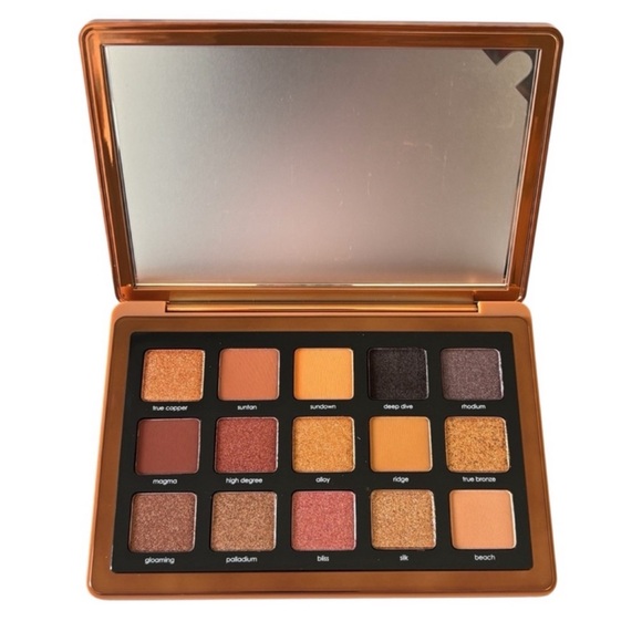 Natasha Denona Bronze Eyeshadow Palette - Picture 2 of 8
